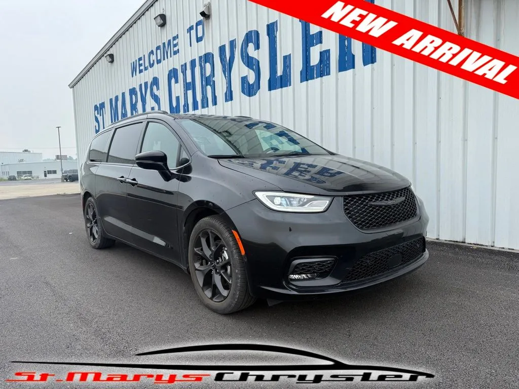 2025 Chrysler Pacifica Limited for sale in Saint Marys, OH