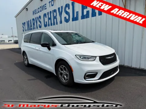White 2024 Chrysler Pacifica Limited for sale in Saint Marys, OH