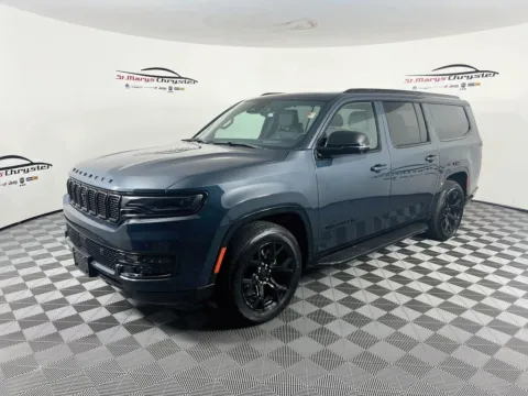 More photos of 2024 Jeep Wagoneer L Series II at St. Marys CDJR, OH