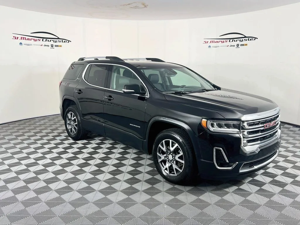Black 2023 GMC Acadia SLT for sale in Saint Marys, OH