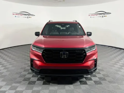 Another view of 2025 Honda Pilot Black Edition for sale in Saint Marys, OH at St. Marys CDJR
