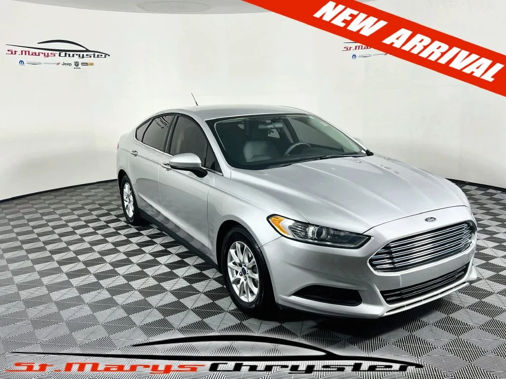 Silver 2016 Ford Fusion S for sale in Saint Marys, OH