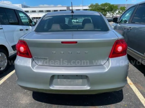 More photos of 2013 Dodge Avenger SE at St. Marys CDJR, OH
