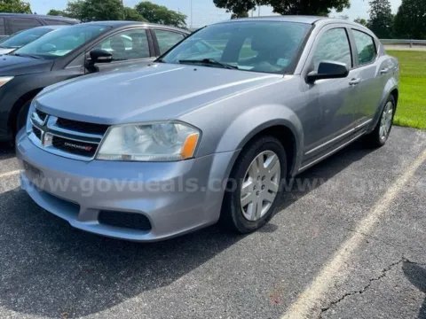 Another view of 2013 Dodge Avenger SE for sale in Saint Marys, OH at St. Marys CDJR