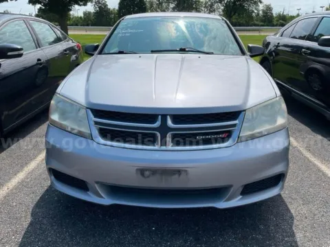 Photos of 2013 Dodge Avenger SE for sale in Saint Marys, OH at St. Marys CDJR