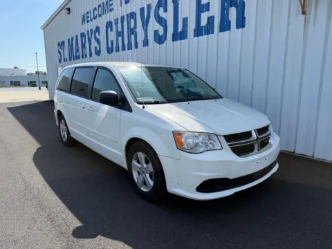 White 2013 Dodge Grand Caravan SE for sale in Saint Marys, OH