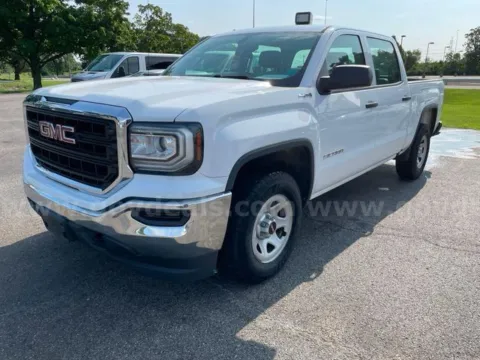 Another view of 2017 GMC Sierra 1500 for sale in Saint Marys, OH at St. Marys CDJR