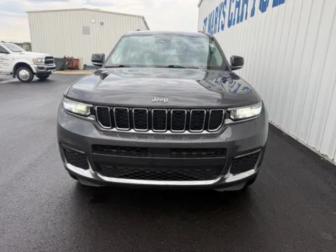 Another view of 2021 Jeep Grand Cherokee L Limited for sale in Saint Marys, OH at St. Marys CDJR