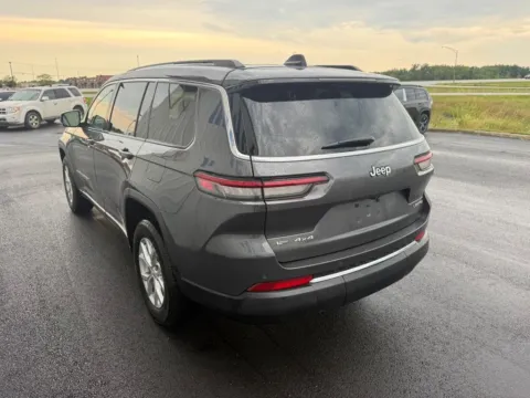 More photos of 2021 Jeep Grand Cherokee L Limited at St. Marys CDJR, OH
