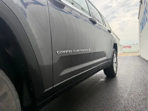 More photos of 2021 Jeep Grand Cherokee L Limited at St. Marys CDJR, OH