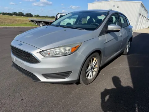 More photos of 2016 Ford Focus SE at St. Marys CDJR, OH