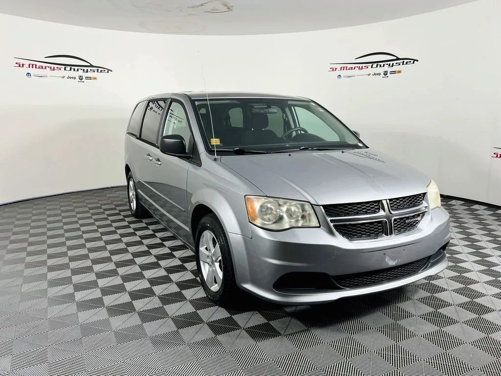 Silver 2013 Dodge Grand Caravan SE for sale in Saint Marys, OH