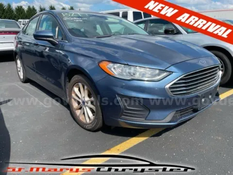 Blue 2019 Ford Fusion SE for sale in Saint Marys, OH