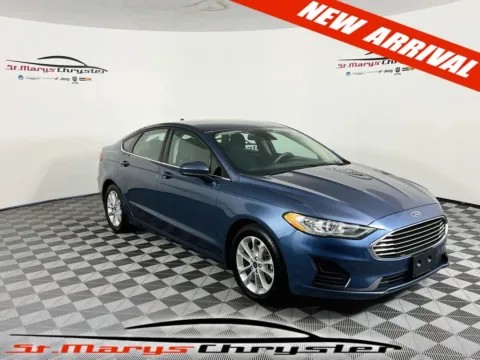 Blue 2019 Ford Fusion SE for sale in Saint Marys, OH