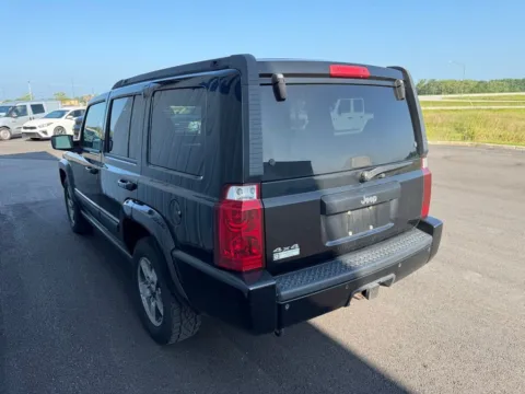 More photos of 2008 Jeep Commander Sport at St. Marys CDJR, OH