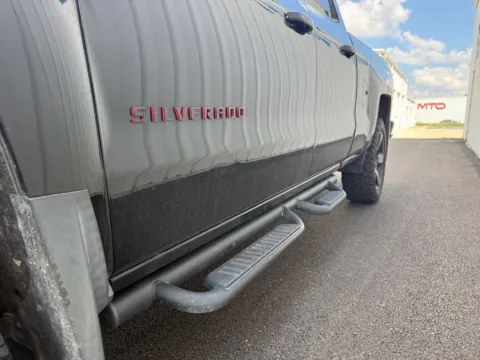 More photos of 2019 Chevrolet Silverado 1500 LD LT at St. Marys CDJR, OH