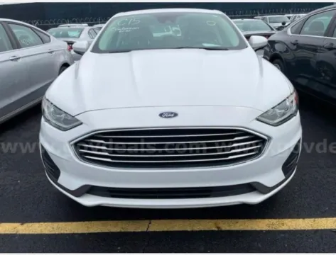 Photos of 2019 Ford Fusion SE for sale in Saint Marys, OH at St. Marys CDJR