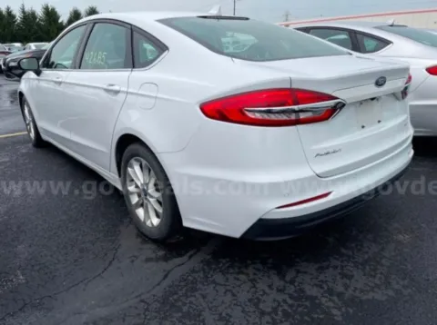 More photos of 2019 Ford Fusion SE at St. Marys CDJR, OH