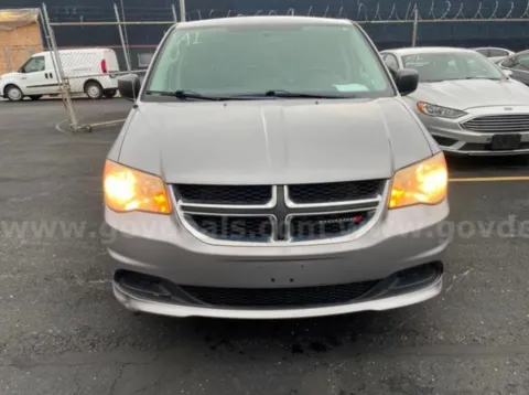 Photos of 2014 Dodge Grand Caravan SE for sale in Saint Marys, OH at St. Marys CDJR
