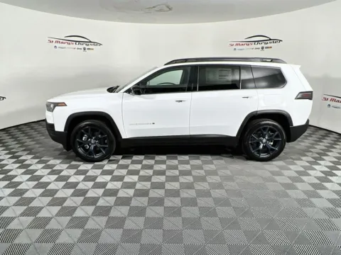 More photos of 2026 Jeep Cherokee at St. Marys CDJR, OH