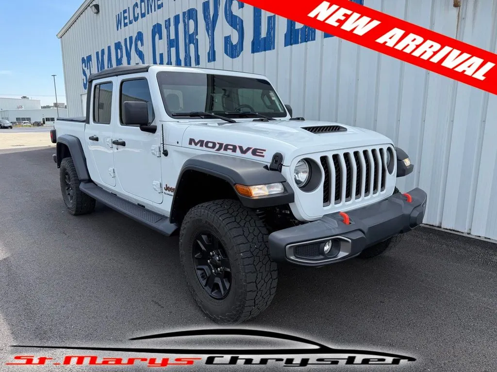 White 2021 Jeep Gladiator Mojave for sale in Saint Marys, OH