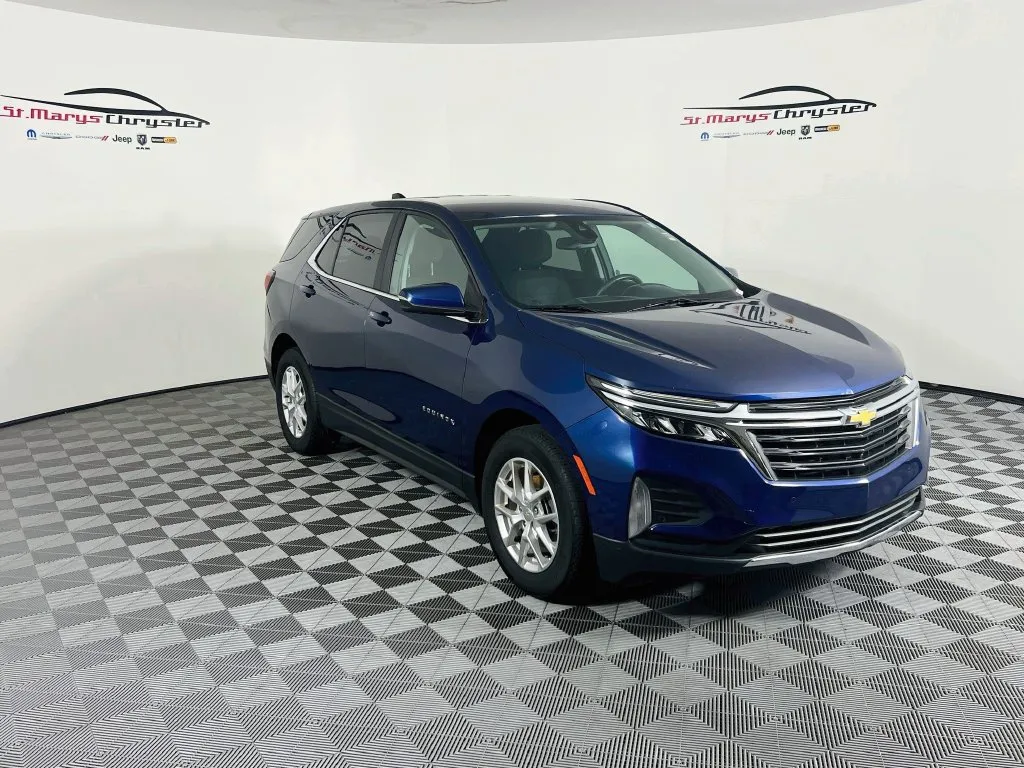 Blue 2022 Chevrolet Equinox LT for sale in Saint Marys, OH