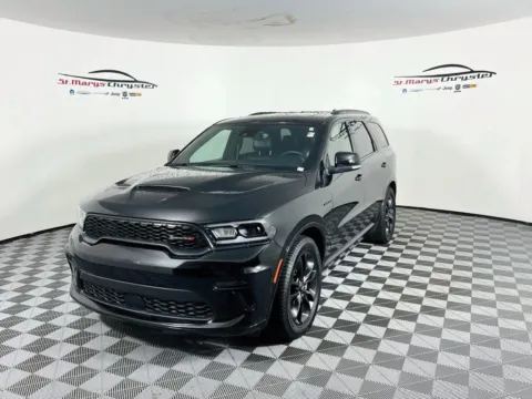 More photos of 2023 Dodge Durango R/T Plus at St. Marys CDJR, OH