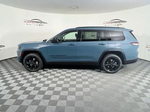 More photos of 2027 Jeep Grand Cherokee L Limited at St. Marys CDJR, OH