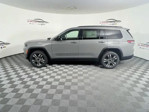 More photos of 2027 Jeep Grand Cherokee L Limited at St. Marys CDJR, OH