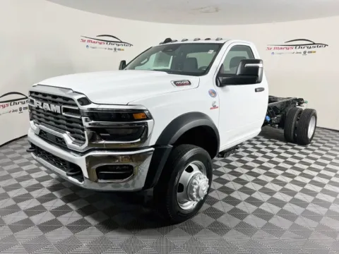 More photos of 2027 Ram 4500 HD Tradesman at St. Marys CDJR, OH