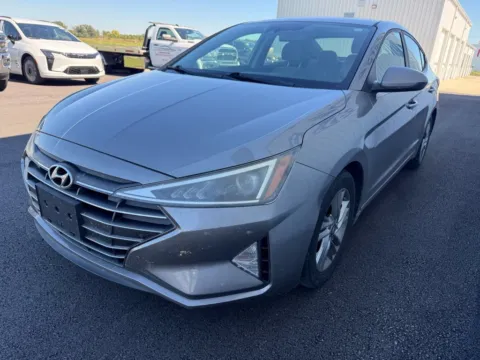 More photos of 2020 Hyundai Elantra SEL at St. Marys CDJR, OH