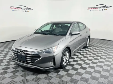 More photos of 2020 Hyundai Elantra SEL at St. Marys CDJR, OH