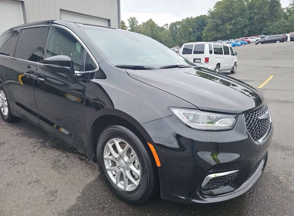 2026 Chrysler Pacifica