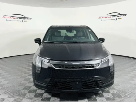 Another view of 2027 Chrysler Pacifica Limited for sale in Saint Marys, OH at St. Marys CDJR