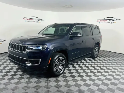 More photos of 2025 Jeep Wagoneer at St. Marys CDJR, OH