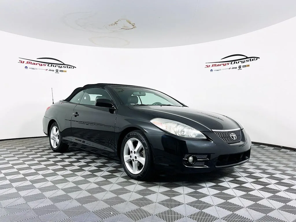 Black 2008 Toyota Camry Solara SLE for sale in Saint Marys, OH
