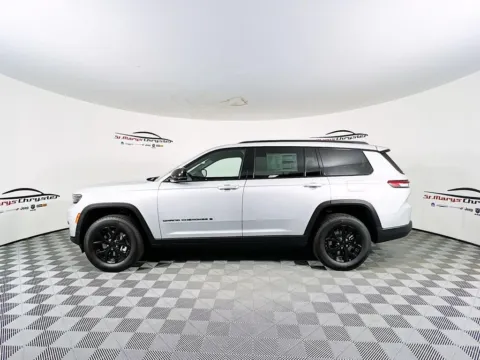 More photos of 2025 Jeep Grand Cherokee L Altitude at St. Marys Chrysler Dodge Jeep, OH