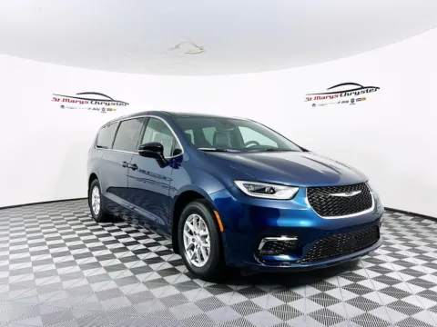 Blue 2025 Chrysler Pacifica Select for sale in Saint Marys, OH