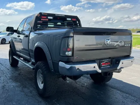 More photos of 2015 Ram 3500 Tradesman at St. Marys Chrysler Dodge Jeep, OH