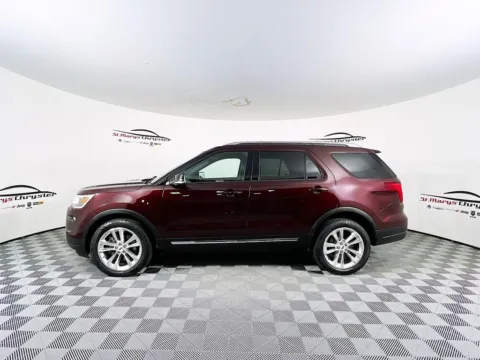 More photos of 2018 Ford Explorer XLT at St. Marys Chrysler Dodge Jeep, OH