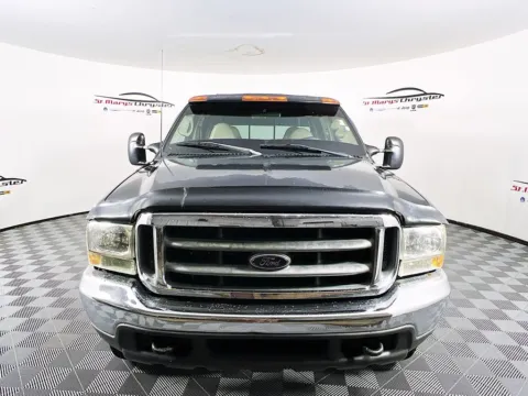 Another view of 2000 Ford F-350SD Lariat for sale in Saint Marys, OH at St. Marys Chrysler Dodge Jeep