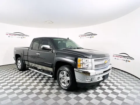 Black 2013 Chevrolet Silverado 1500 LT for sale in Saint Marys, OH