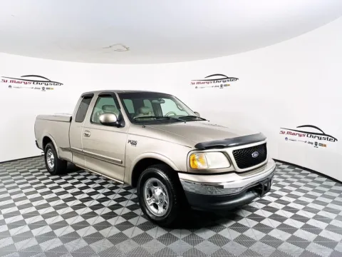 Beige 2001 Ford F-150 Lariat for sale in Saint Marys, OH