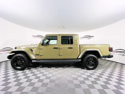 More photos of 2025 Jeep Gladiator High Tide at St. Marys Chrysler Dodge Jeep, OH