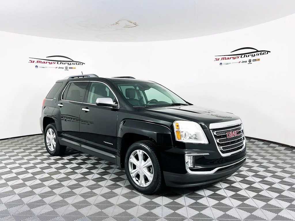 Black 2017 GMC Terrain SLT for sale in Saint Marys, OH