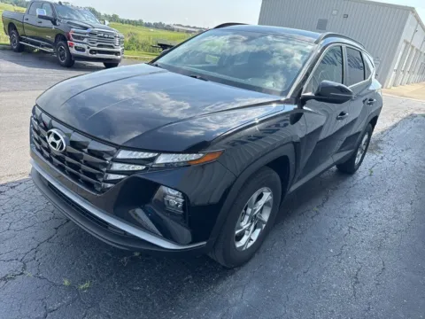 More photos of 2022 Hyundai Tucson SEL at St. Marys CDJR, OH
