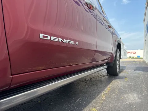 More photos of 2020 GMC Sierra 1500 Denali at St. Marys CDJR, OH
