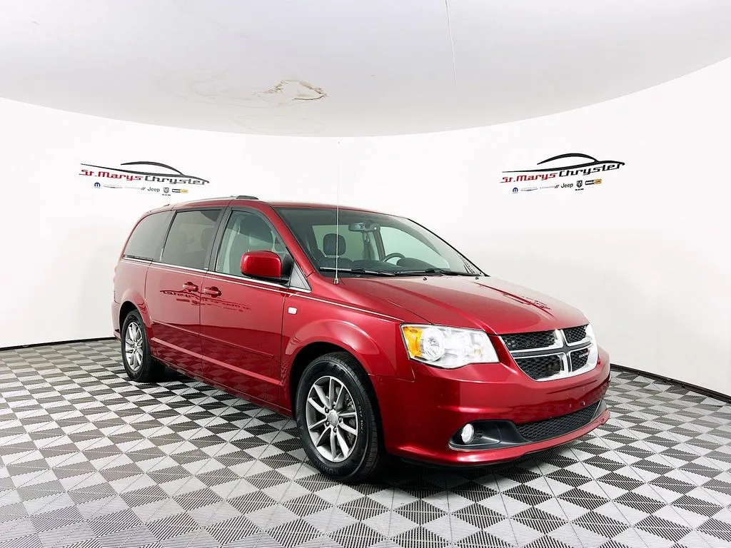2014 Dodge Grand Caravan SXT for sale in Saint Marys, OH