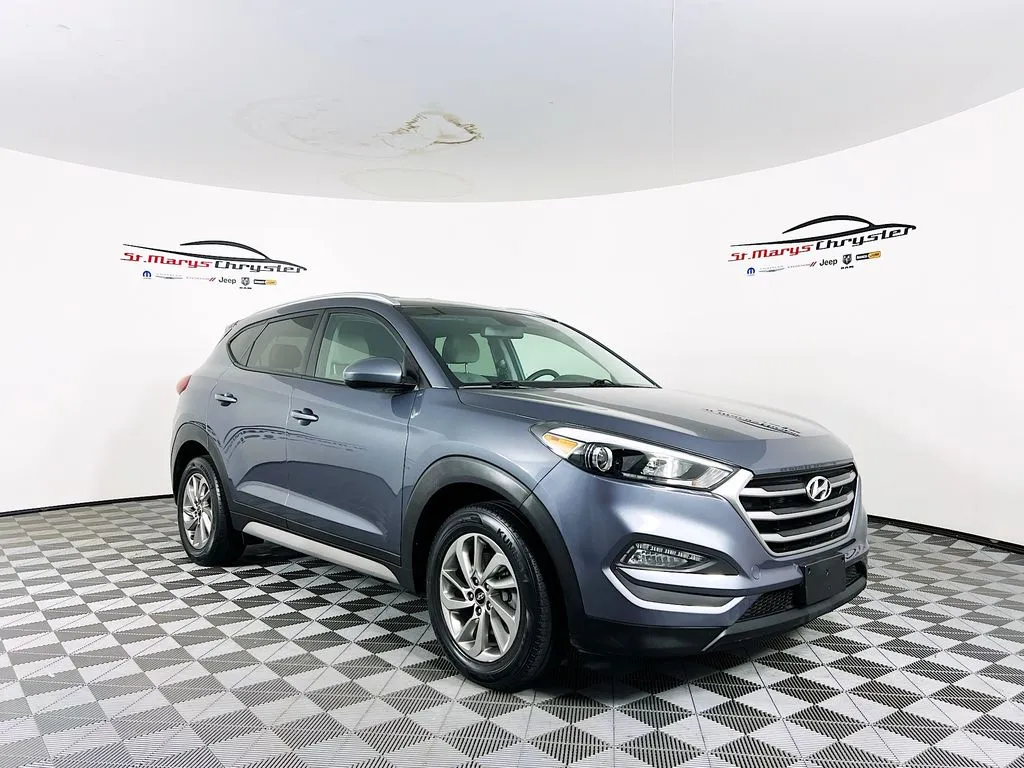 Gray 2018 Hyundai Tucson SEL for sale in Saint Marys, OH