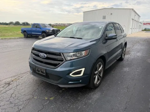 More photos of 2016 Ford Edge Sport at St. Marys CDJR, OH